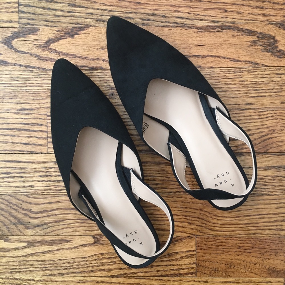A New Day Black Low Heel Slingback Shoes Size 6.5